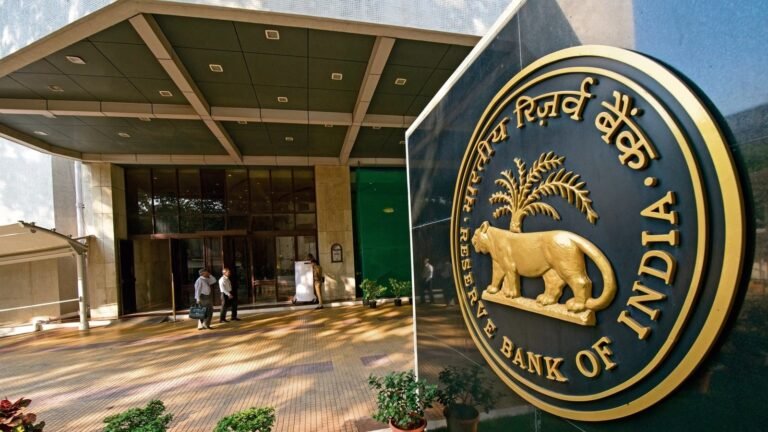 RBI ने इस BANK का लाइसेंस किया रद्द,जानें अब आपके पैसे का क्या होगा