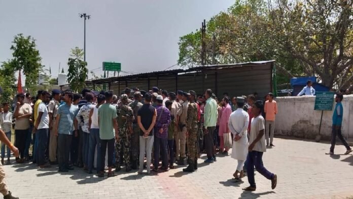 औरंगाबाद करबला में आगजनी से मचा हड़कंप, अल्पसंख्यकों में आक्रोश