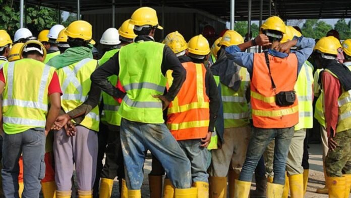 Salary in Saudi: कमाई जितनी बड़ी, खर्च भी उतना ही भारी